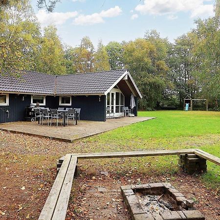 Four-Bedroom Holiday Home In Vaeggerlose 8 Boto By Exterior photo
